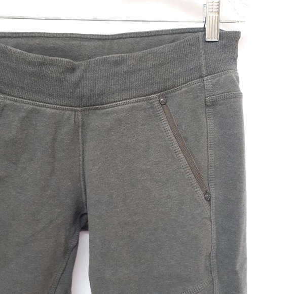 🍋 Lululemon Sing Floss Travel Crop - Picture 10 of 15